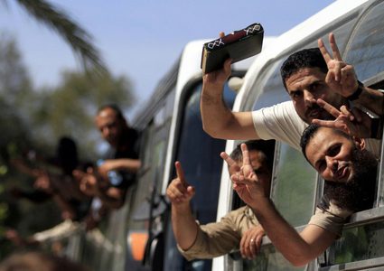 محكمة الاحتلال تؤجل النظر في استئناف محرري صفقة "شاليط"