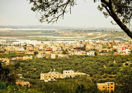 محافظ طولكرم يُقرر إغلاق بلدة عتيل