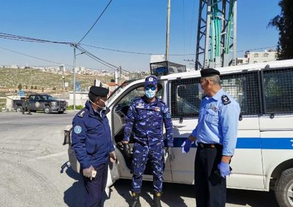 مخالفة 15 منشأة تجارية وصناعية لعدم الالتزام بالإجراءات الوقائية