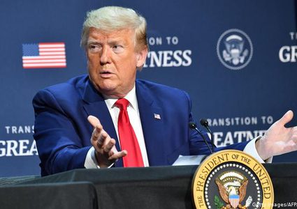 بعد كتاب بولتون.. ترامب يواجه خطر  نشر " كتاب الفضائح"