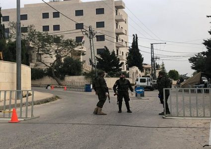 غنام: تشديد الاغلاق على مخيم الجلزون عقب تسجل 16 اصابة بكورونا