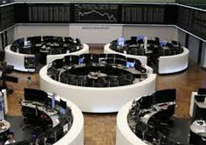 الأسهم الأوروبية تنخفض مع تزايد إصابات كورونا