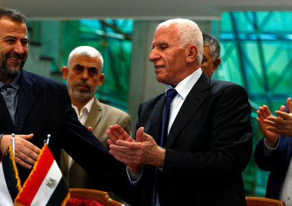 هل ستتحقق الوحدة عقب اللقاءات المشتركة لقادة فتح وحماس ؟