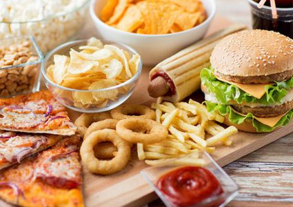 ما هي الاطعمة التي عليك تجنبها فورا؟