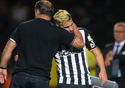 اعتقال النجم الجزائري الملالي في فرنسا لتورطه في فضيحة أخلاقية