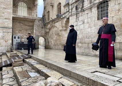 إغلاق كنيسة القيامة في القدس كإجراء وقائي من فيروس كورونا