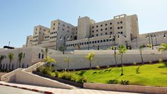 اسيد مطر يطمح لدراسة الطب في جامعةالنجاح الوطنية