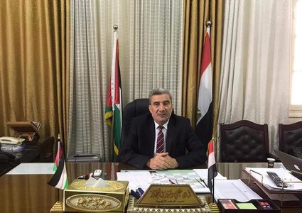 الوزير النجار يهنئ الطلبة الناجحين بامتحانات الثانوية العامة