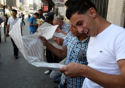 حركة حماس تهنئ المتفوقين والناجحين بالثانوية العامة