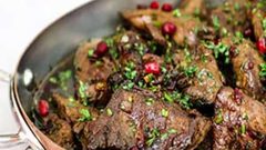 طبق اللحم مع دبس الرمان