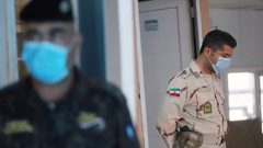 القضاء الإيراني يصدر قرار بالافراج عن 2574 سجين بسبب كورونا