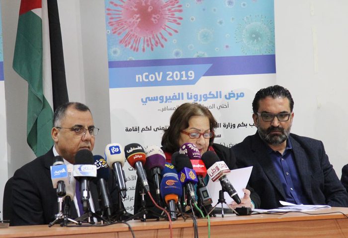 وزيرة الصحة تبحث مع المحافظين رفع جاهزية مراكز علاج "كورونا"