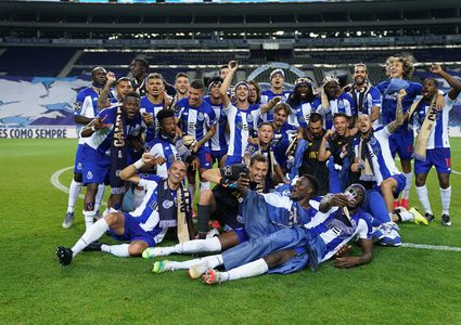 بورتو بطلا للدوري البرتغالي للمرة 29