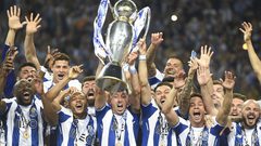 رسميا.. بورتو يتوج بطل الدوري البرتغالي