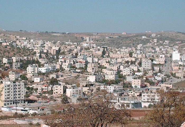 محافظ طوباس: إغلاق وادي الفارعة ومنع التجول لـ 24 ساعة