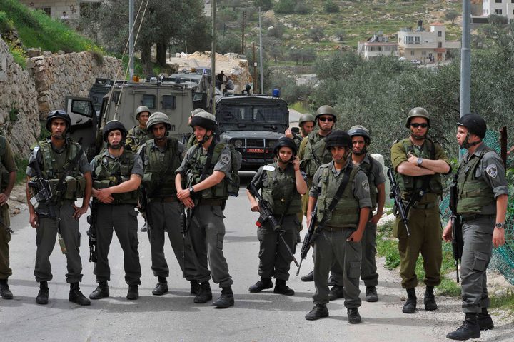 الاحتلال يمنع صلاة الجمعة على الأراضي المهددة غرب سلفيت