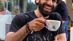 ابتسامة  صلاح تحصد ملايين المشاهدات والاعجابات