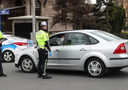 الشرطة التركية تقبض على قتلة لاجئ سوري حاول الدفاع عن امراة