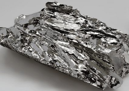 اكتشاف بكتيريا خاصة تأكل المعادن للحصول على السعرات الحرارية !