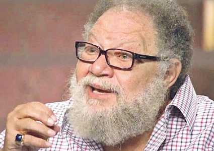 الفنان يحيى الفخراني يعود للسينما بعد غياب