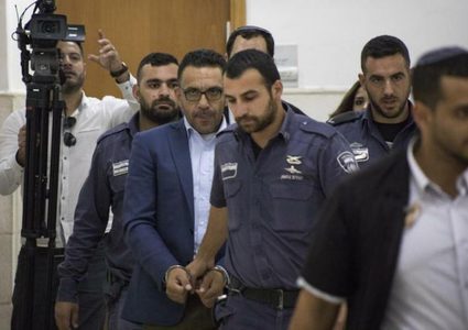 تمديد اعتقال محافظ القدس سبعة أيام