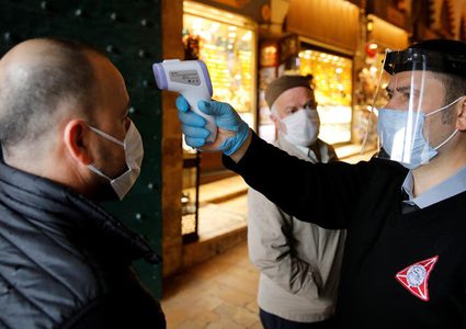 تمديد حالة الطوارئ 3 أشهر في مصر