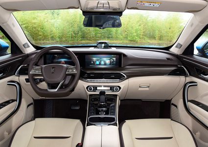 روسيا تستقبل مركبة صينية بمواصفات نادرة