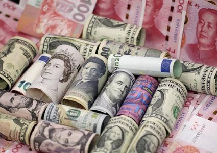 اليورو يقفز لأعلى مستوى في 4 أشهر أمام الدولار الامريكي