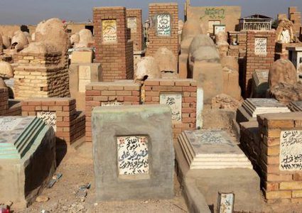 ما هي قصة المدرس المصري الذي عاد للحياة بعد 7 أشهر من دفنه ؟