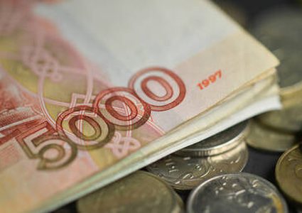 الكرملين يتحدث عن سبب تعديل بعض الأهداف الاقتصادية لروسيا