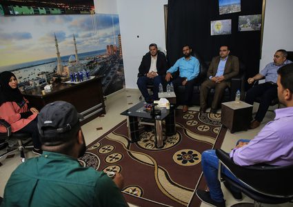 فضائية النجاح بغزة تستقبل وفداً قيادياً من حركة حماس