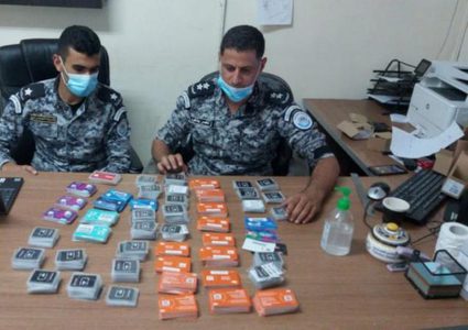 ضبط 1051 شريحة اتصال إسرائيلية ممنوعة من التداول في رام الله
