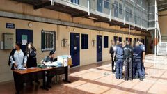 نادي الأسير يطالب بلجنة طبية محايدة تشرف على الأسرى