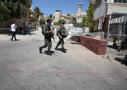 سلفيت: قوات الاحتلال تمنع صلاة الجمعة على أراضي قرية حارس