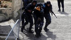 مقتل أمين سر حركة فتح في بلاطة عماد دويكات خلال أحداث مؤسفة