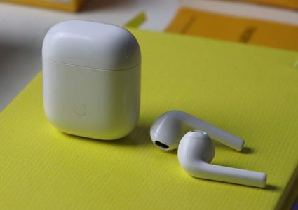 شركة صينية تطلق سماعات لاسلكية منافسة لسماعات أبل