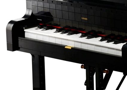 استمعوا إلى عزف أول بيانو مكون من قطع الليغو !