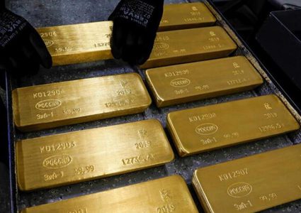 الذهب يبلغ مستوى تاريخيا في ظل هبوط الدولار