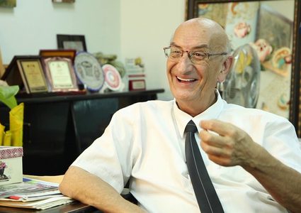 الموت يغيب عميد كلية الفنون السابق في جامعة النجاح د.غاوي غاوي