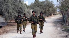 الاحتلال يستولي على معدات تعبيد في عصيرة القبلية