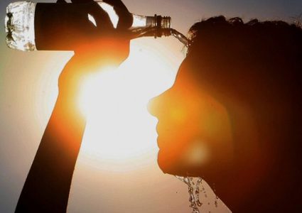 الدفاع المدني يدعو المواطنين للتقيد بالإرشادات لتجنب موجة الحر