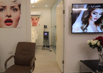 محافظة نابلس: سيتم السماح بالعمل لصالونات الحلاقة ومراكز التجميل