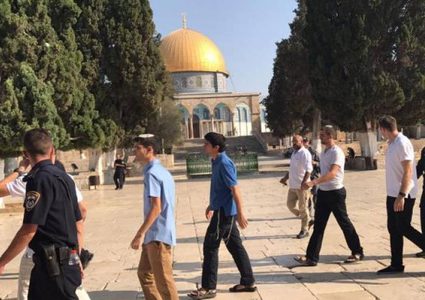 المفتي العام يدعو للدفاع عن "الأقصى" بعد دعوات لإقتحامه