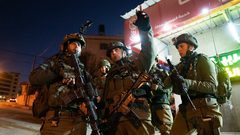 قوات الاحتلال تستولي على شاحنة ومركبة نضح في دير بلوط