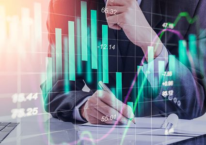 خبير إقتصادي: ربط الإقتصاد الفلسطيني بـ( 3) عملات يولد التضخم