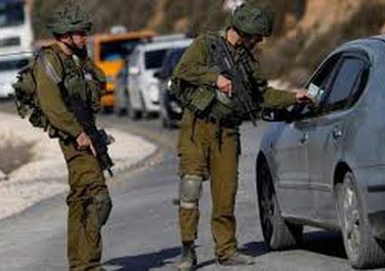 الاحتلال يعيق تحركات المواطنين بمدينة جنين