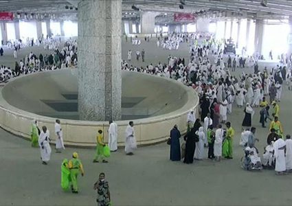 بسبب كورونا..السعودية تفرض ضوابط على رمي الجمرات وحلاقة الحجاج