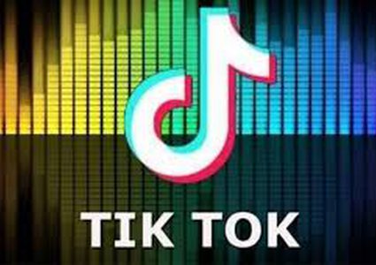 البيت الأبيض يدرس حظر "التيك توك" و مايكروسوفت تسعى لشرائه