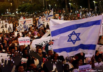 جعارة: التظاهرات الإسرائيلية لها دور كبير في إسقاط الحكومات