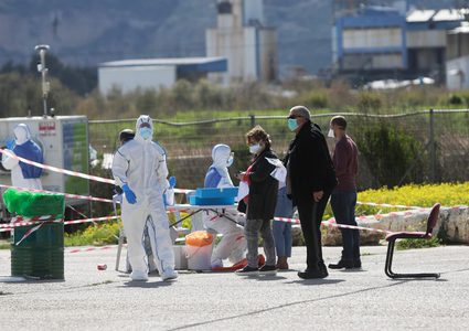 الخياط: توقعات بازدياد عدد الوفيات بكورونا خلال الاسابيع المقبلة